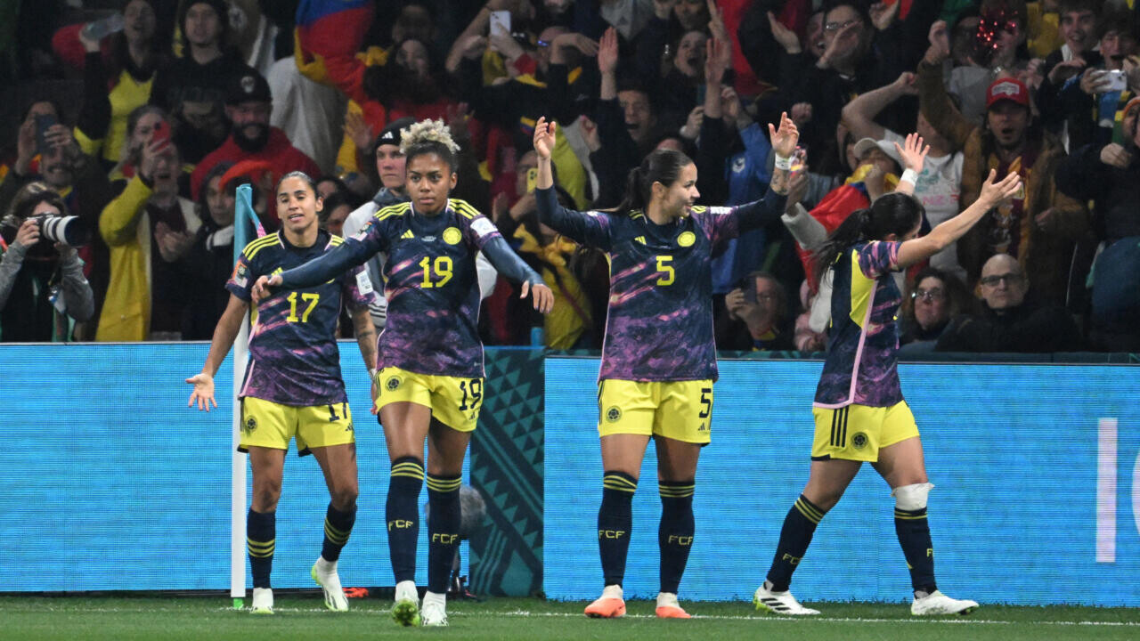 كولومبيا تهزم جامايكا وتتأهل لربع نهائي كأس العالم زنقة 20 8962