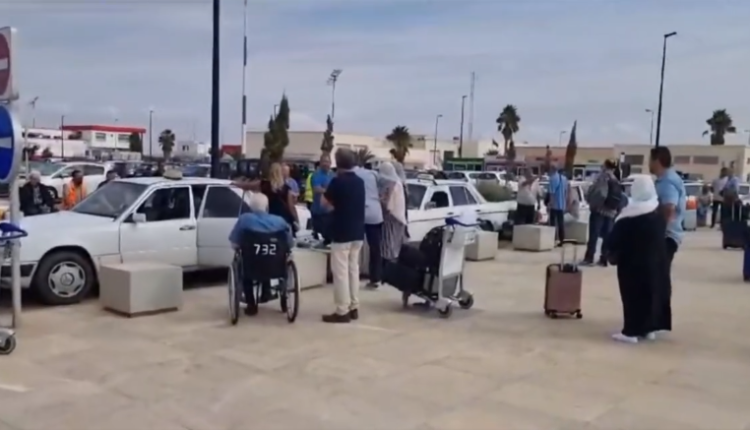 شركة طيران بلجيكية تترك مسافرين مشردين بمطار الناظور وتطلب منهم القدوم إلى وجدة عبر الطاكسي