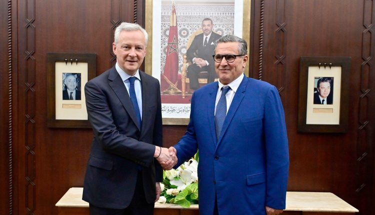 رئيس الحكومة يستقبل وزير الاقتصاد الفرنسي واتفاق على احتضان المغرب للإجتماع رفيع المستوى بين البلدين