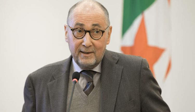 سفير فرنسا السابق بالجزائر: فرنسا ستعترف في نهاية المطاف بمغربية الصحراء ومصالحنا مع الرباط أكثر من الجزائر