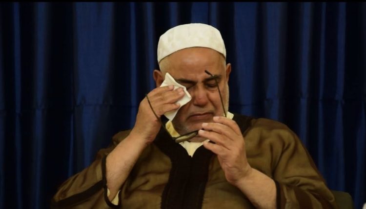 بعد 10 سنوات في الحكومة.. بنكيران يذرف الدموع أمام ساكنة زاكورة: أول مرة نجي عندكم ونشوف منعرجات تيشكا منين كدوزو
