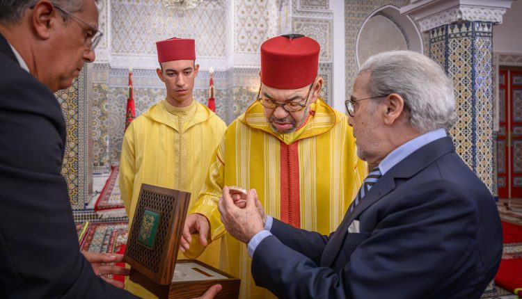 الملك يستقبل والي بنك المغرب.. تقرير 2025 يرسم ملامح اقتصاد أكثر صلابة